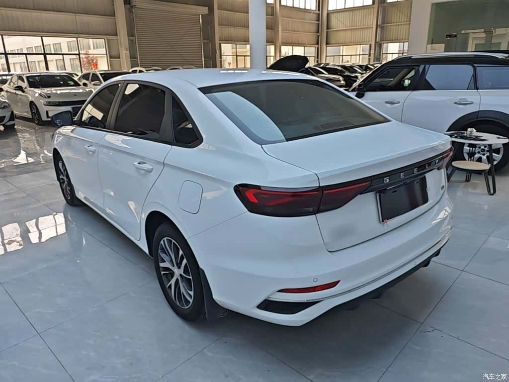 Geely Emgrand, 2024 все фото