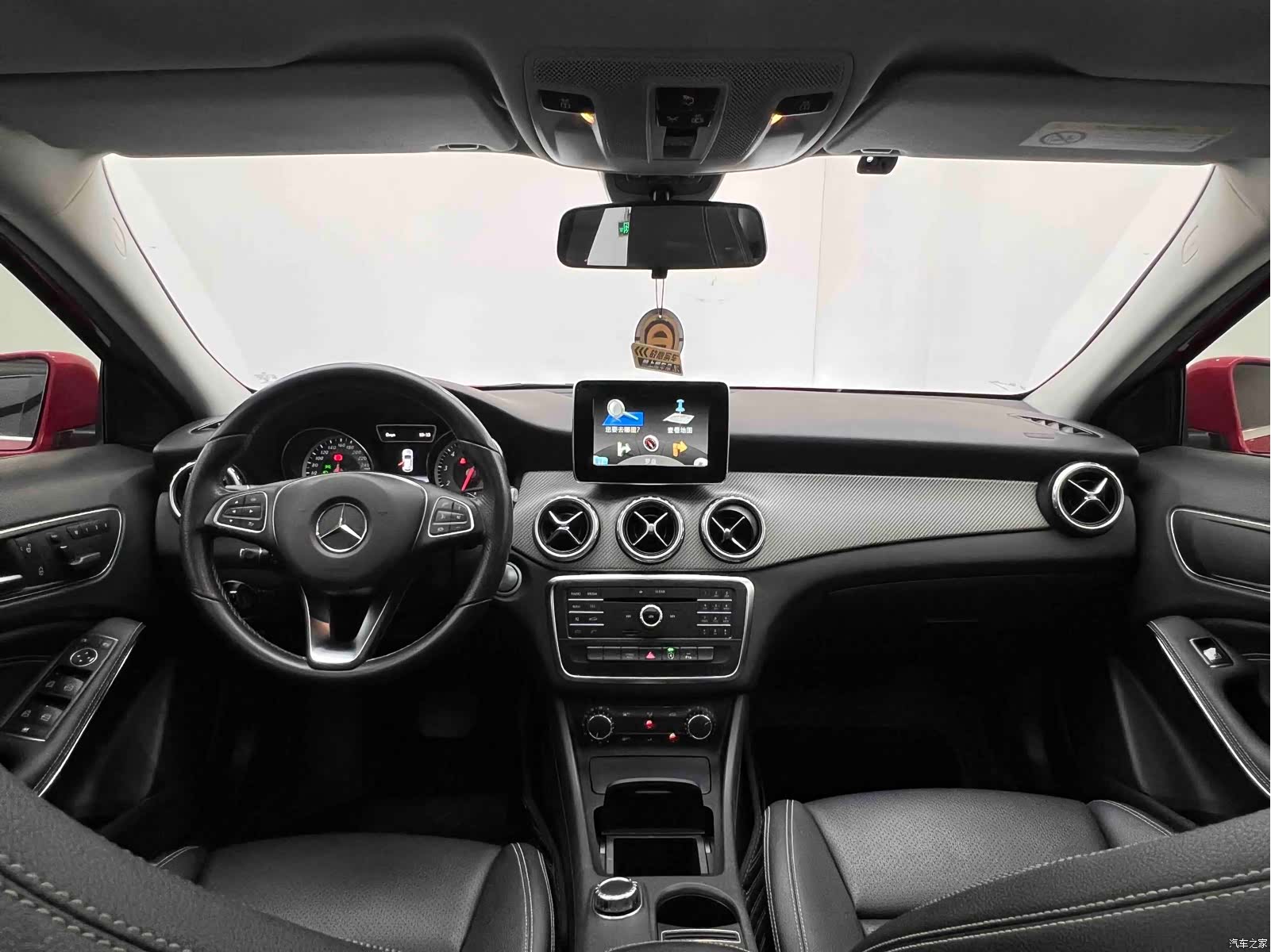 Mercedes-Benz GLA, 2016 11