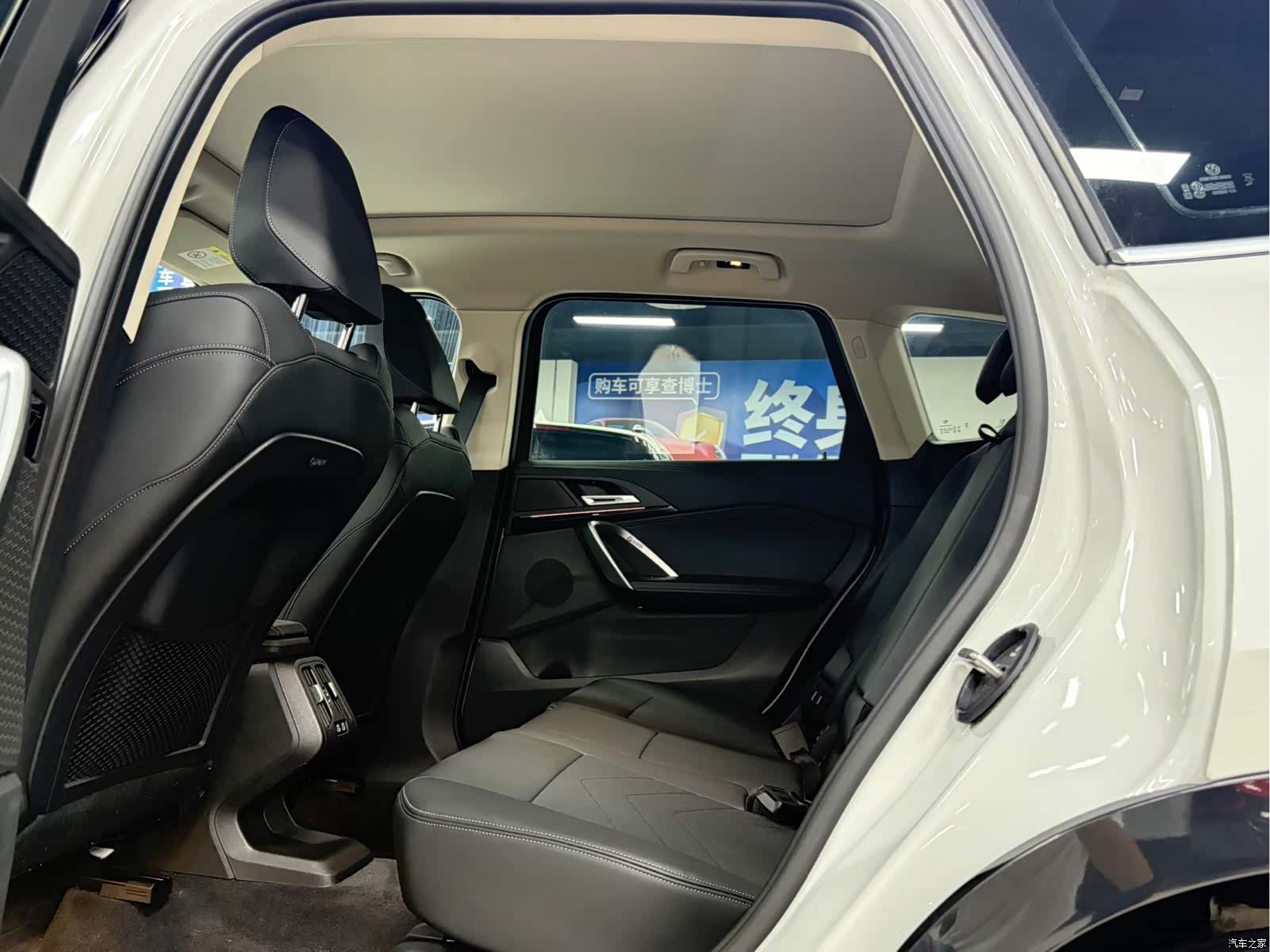 BMW X1, 2023 14