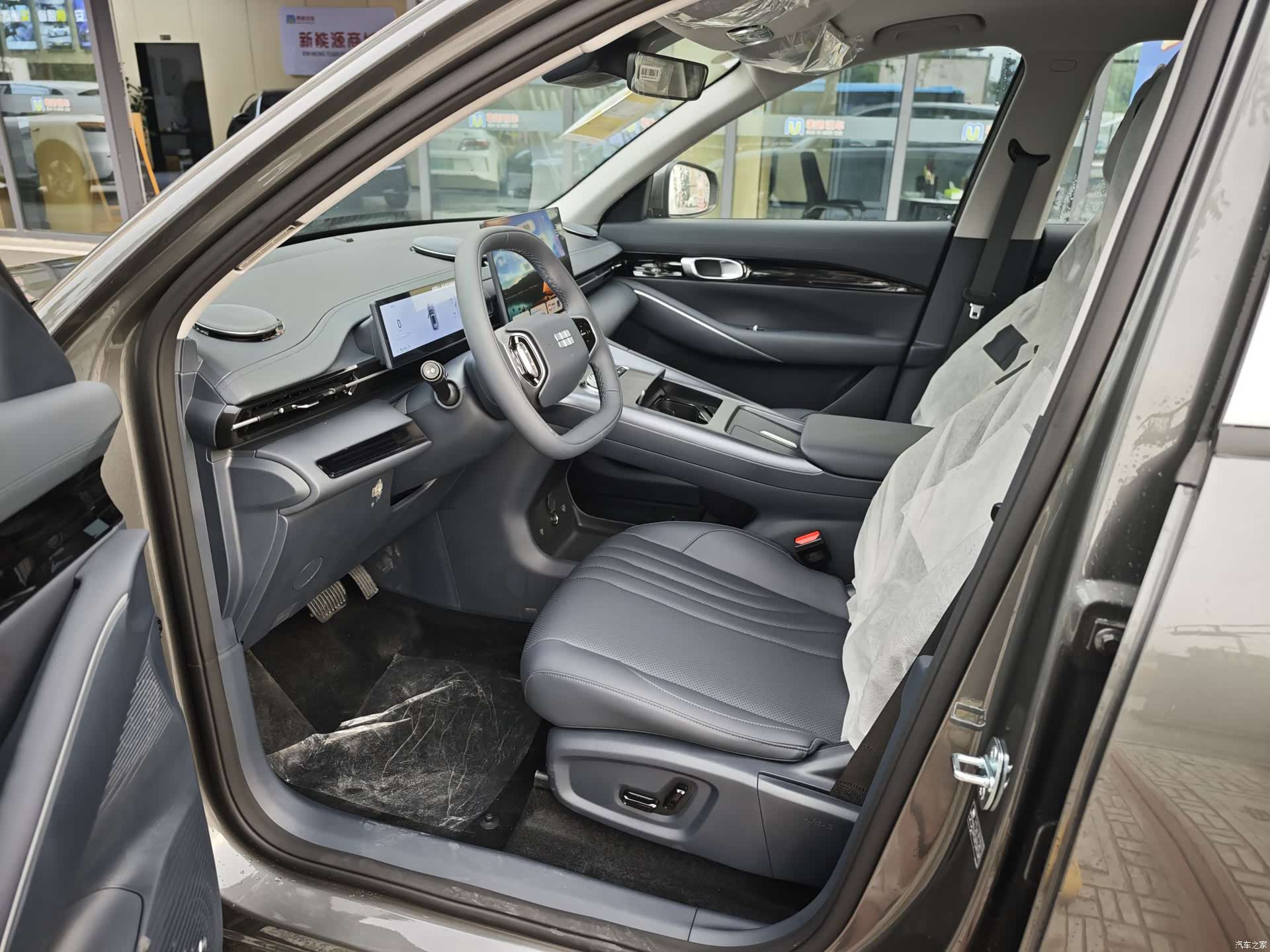 Geely Galaxy E5, 2026 7