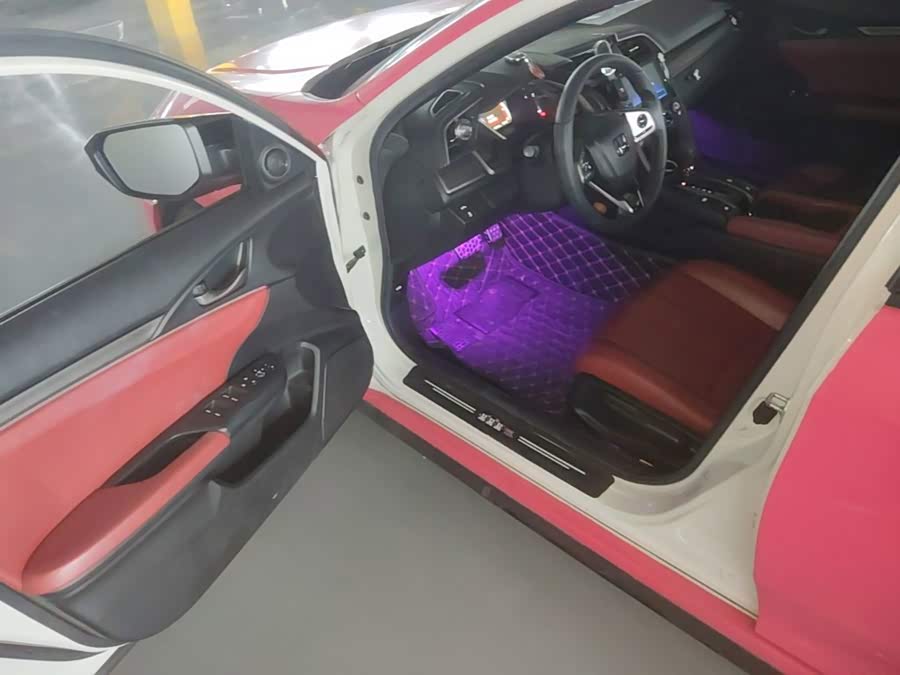 Honda Civic 2020, фото 16
