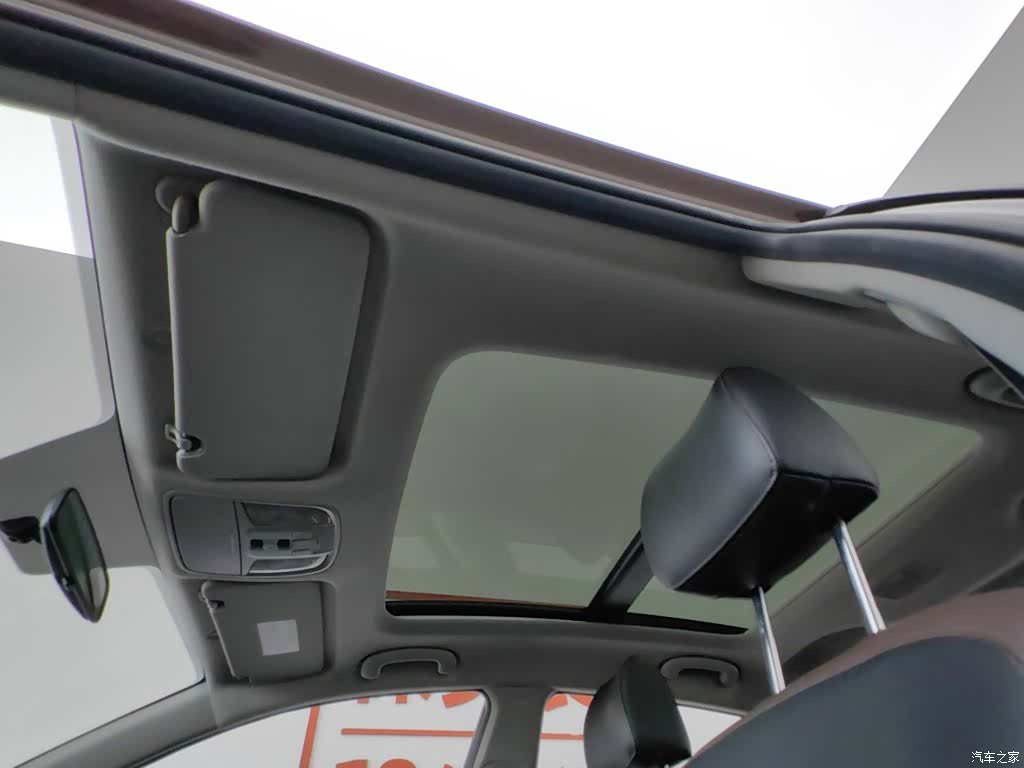 Kia GLS, 2018 14