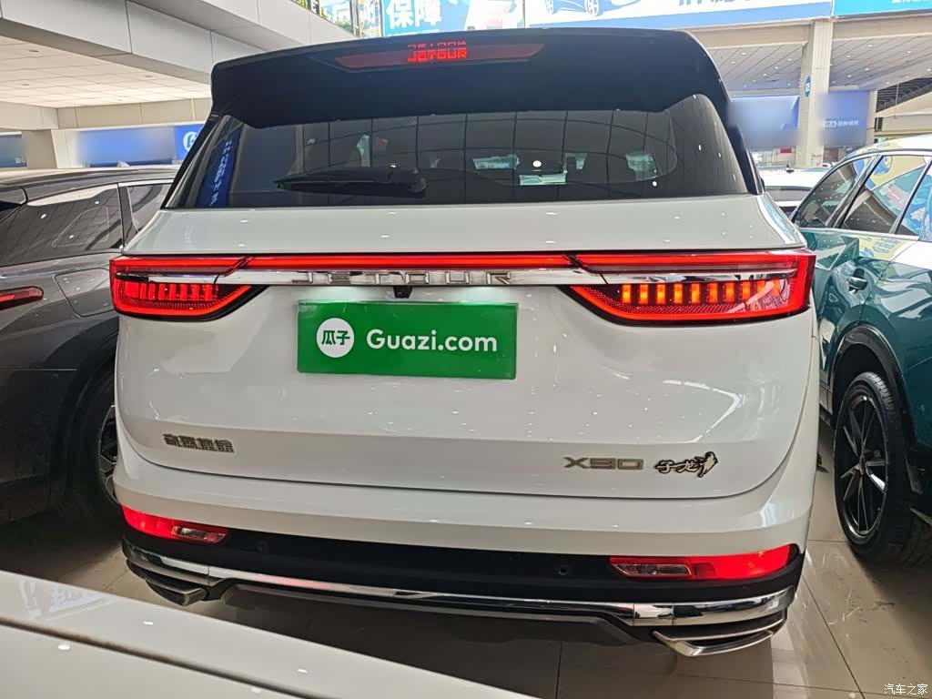 Jetour X90, 2022 4