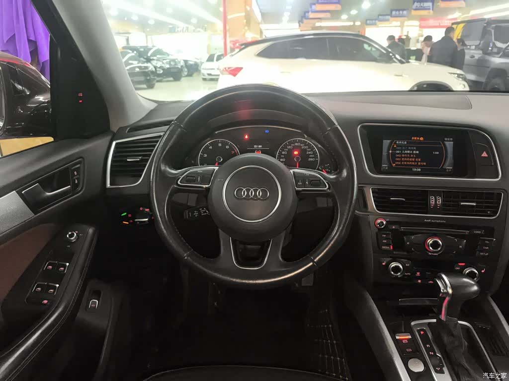 Audi Q5, 2018 11