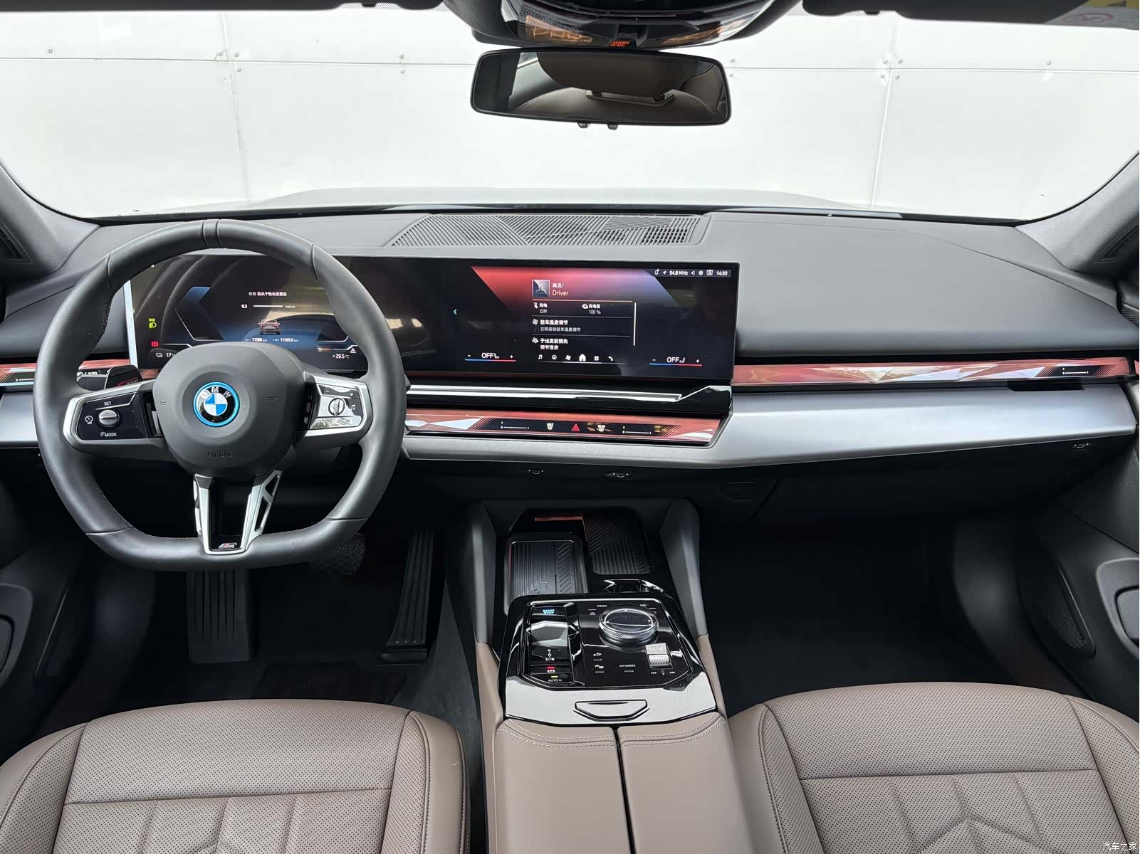BMW i5, 2025 20