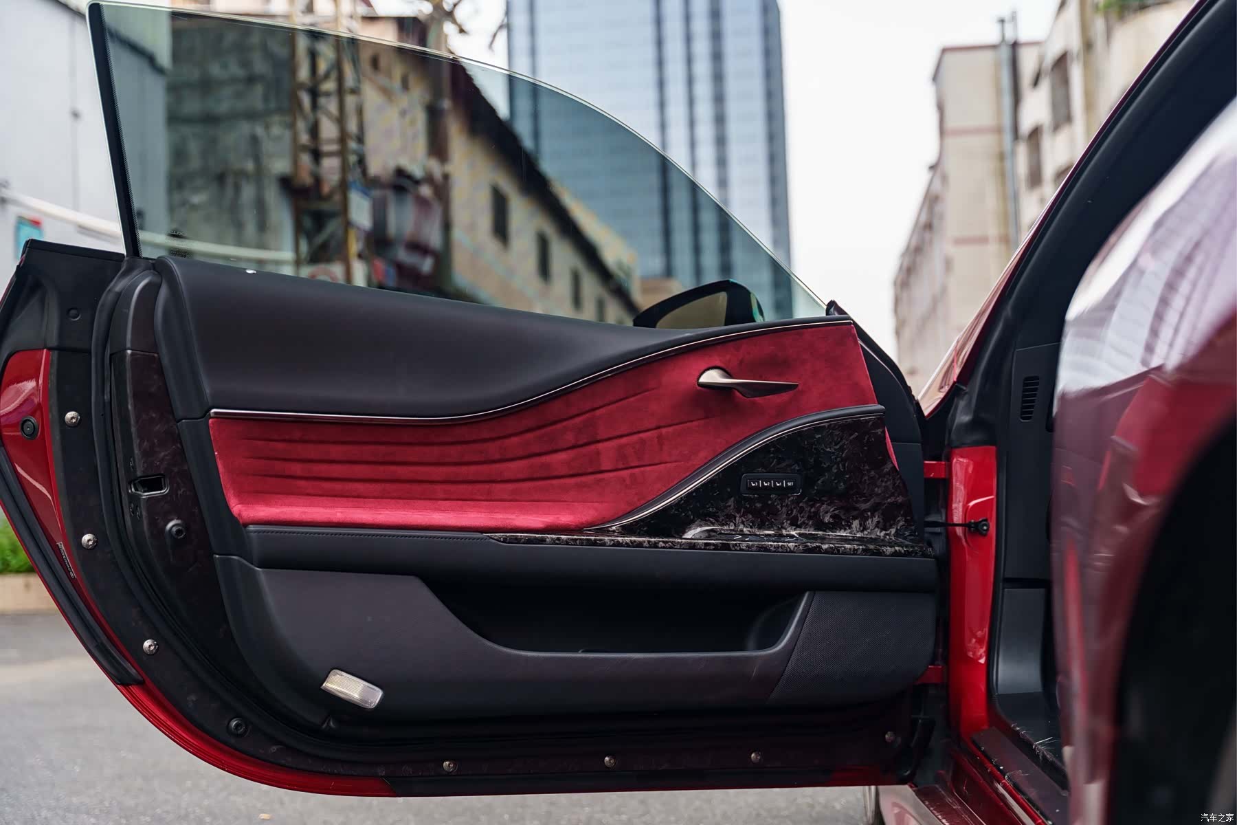 Lexus LC, 2019 8
