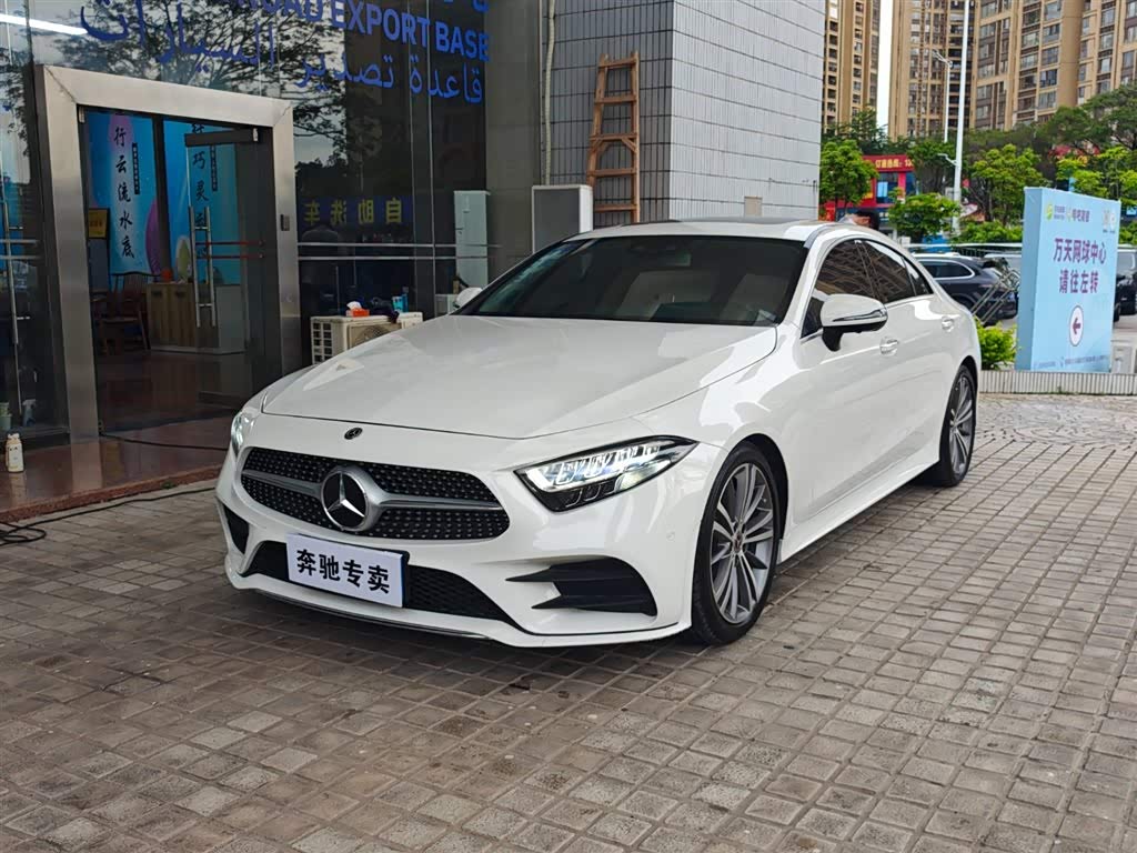 Mercedes-Benz CLS