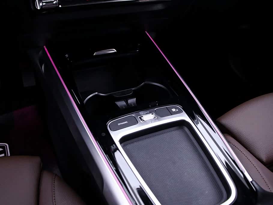 Mercedes-Benz GLB Mercedes-Benz GLB