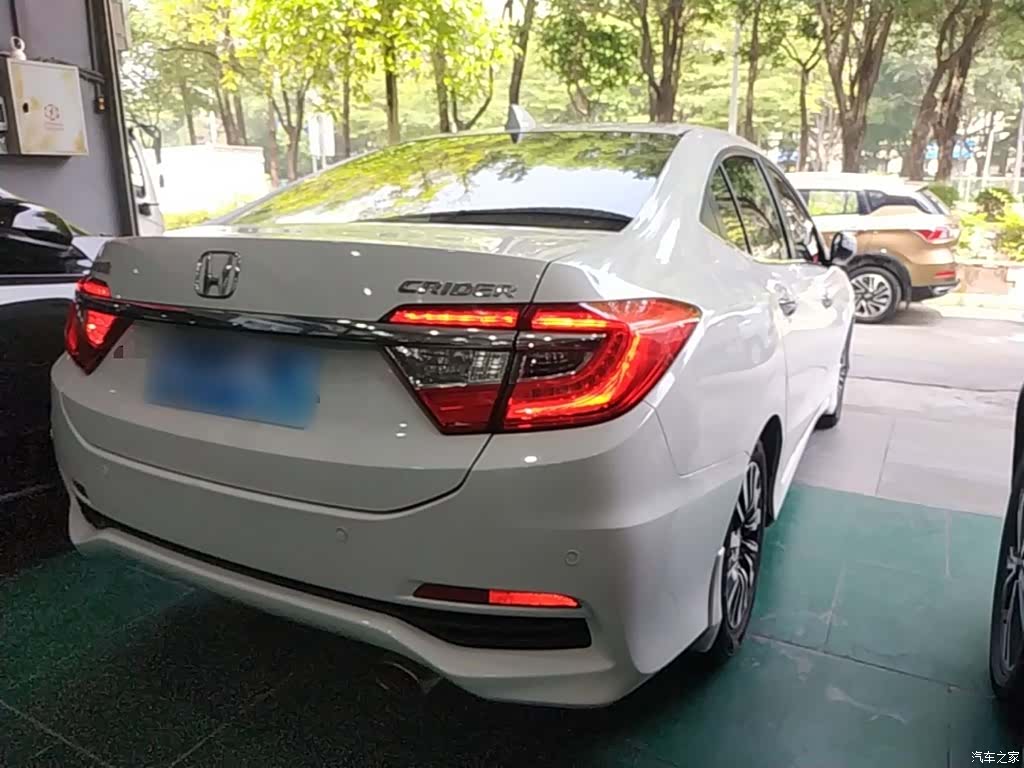 Honda Crider, 2015 7