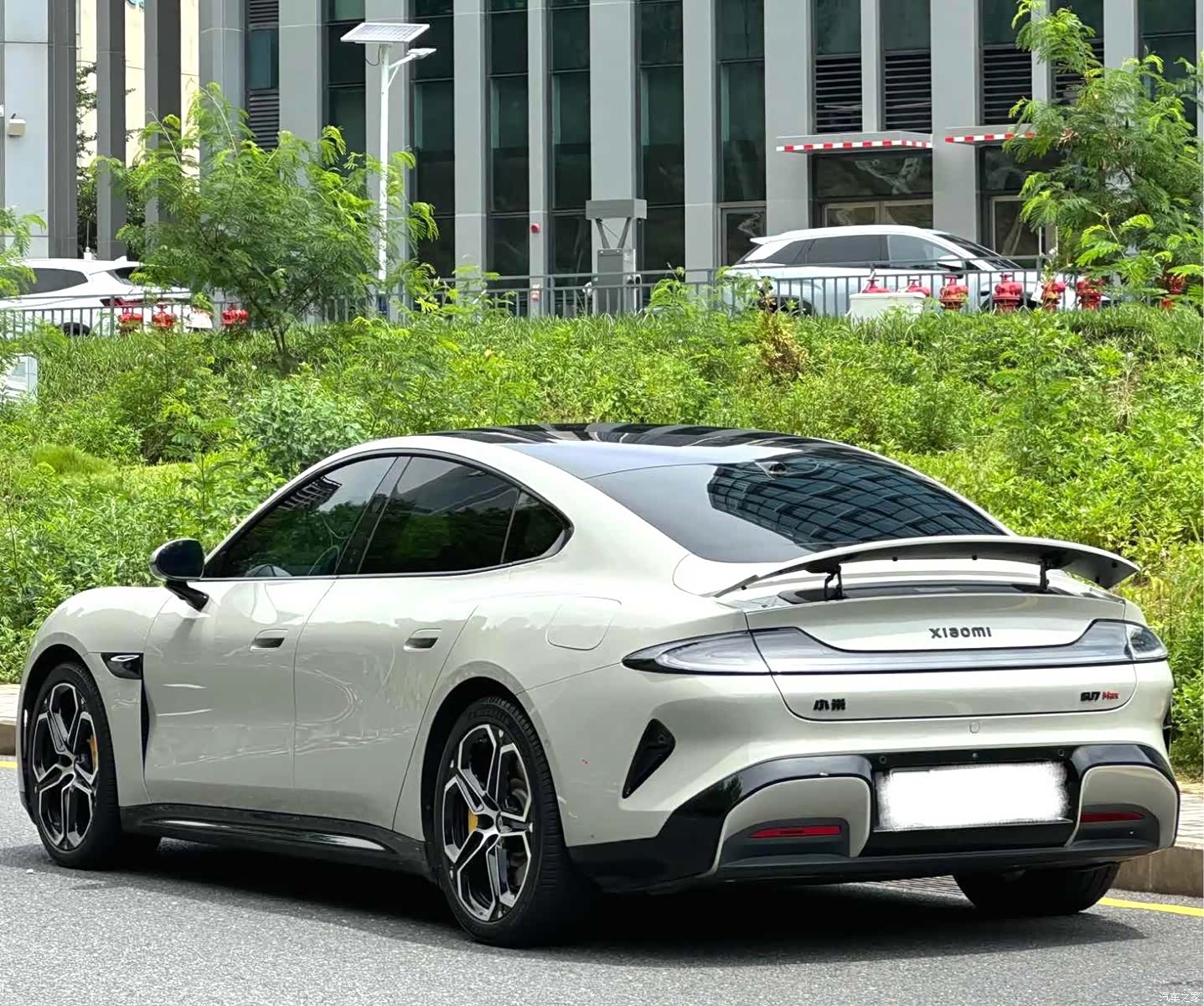 Xiaomi SU7, 2025 7