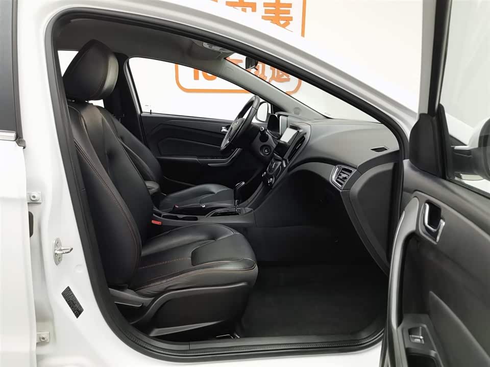 Chery Arrizo 5 Chery Arrizo 5