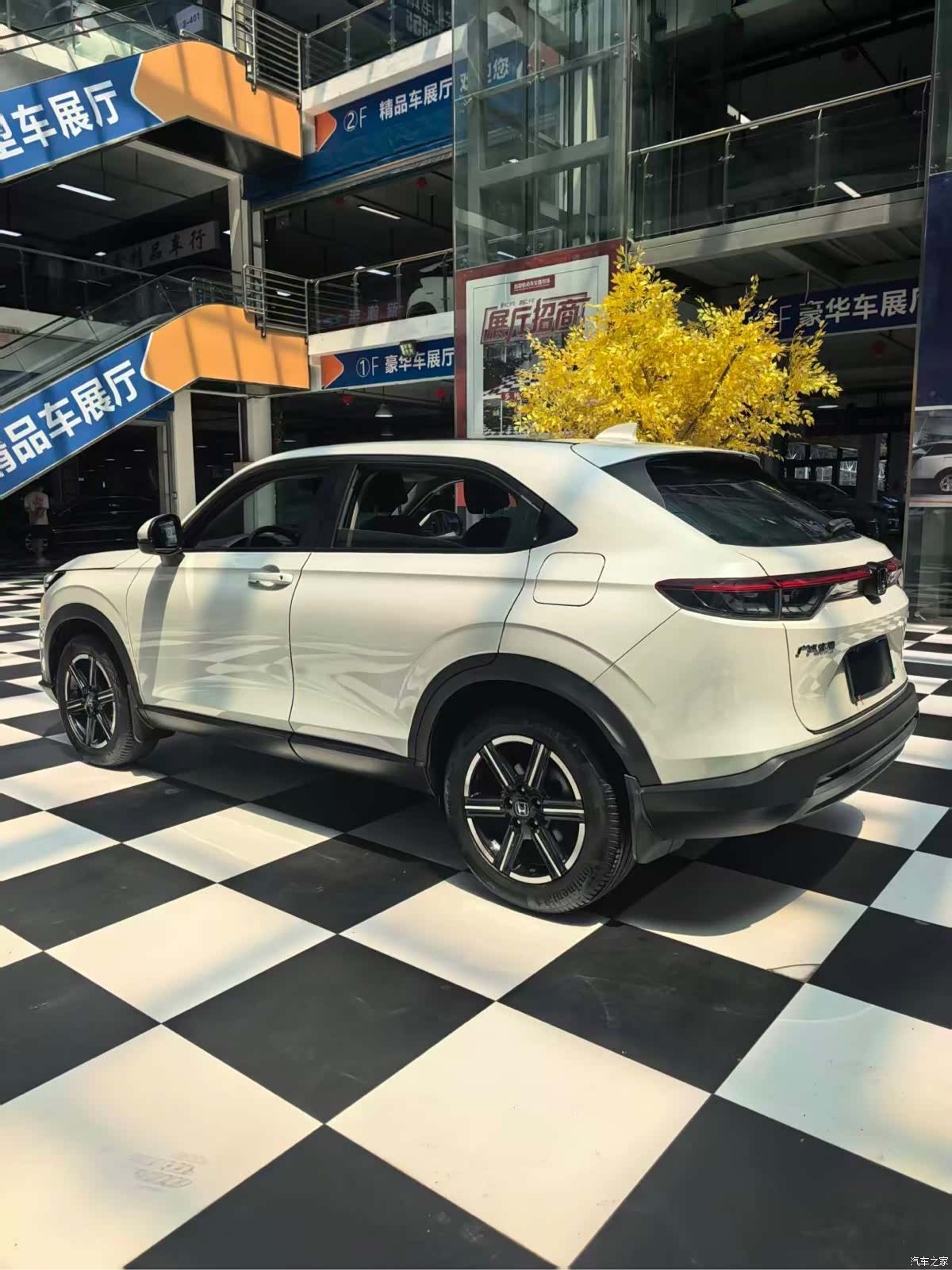 Honda Vezel, 2023 14