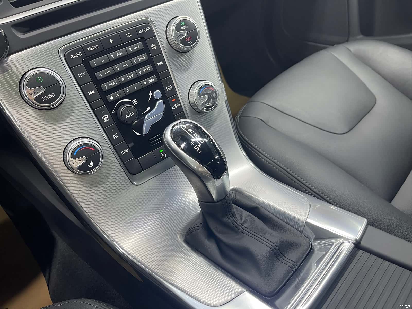 Volvo V60, 2018 16