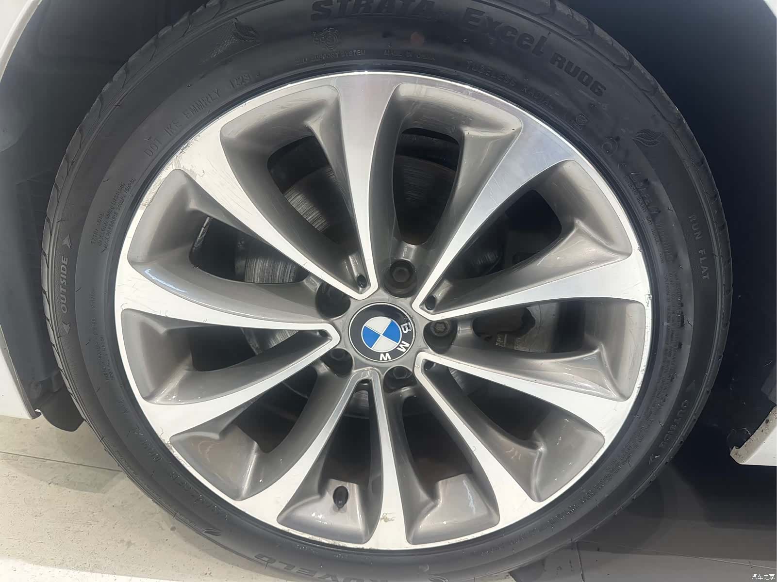 BMW 5 Series, 2014 11