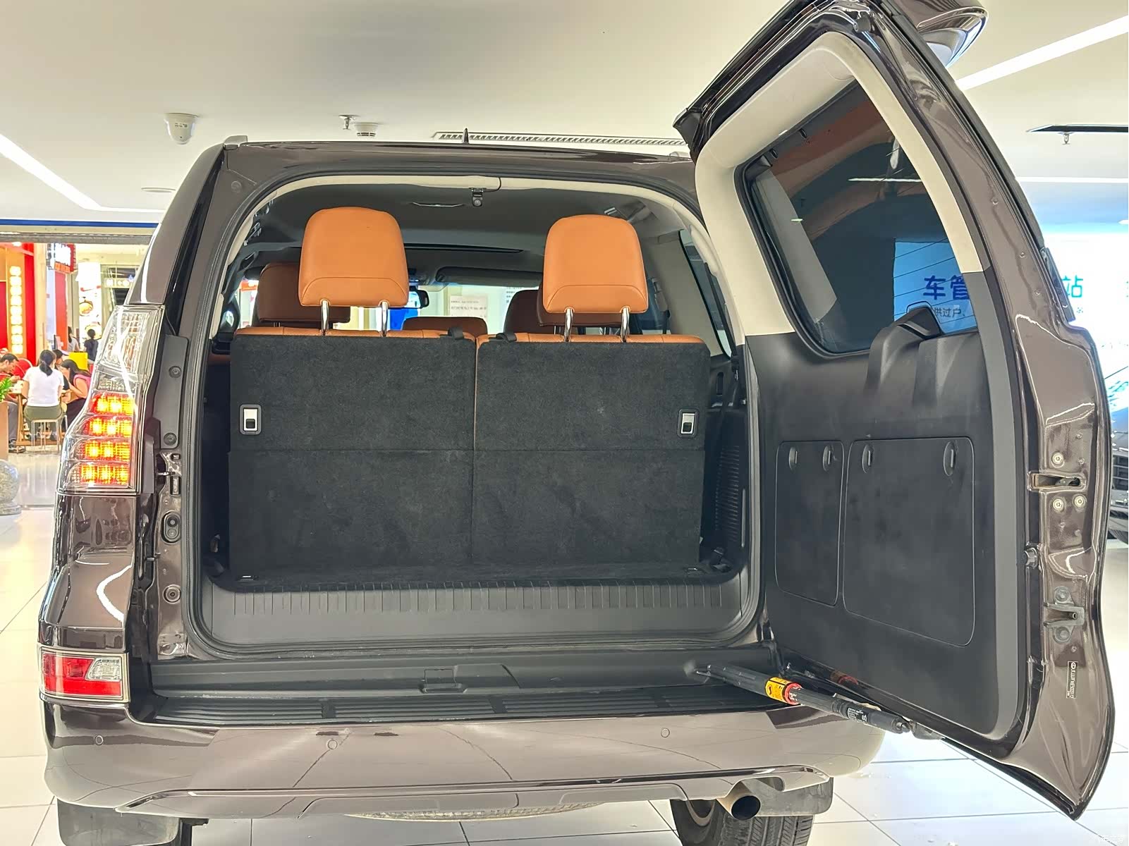 Lexus GX, 2014 8