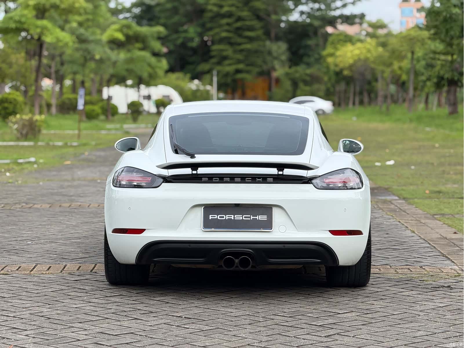 Porsche Cayman, 2018 4
