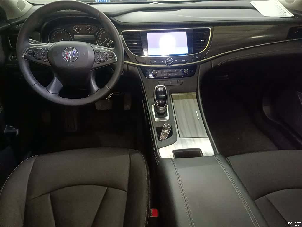 Buick LaCrosse, 2020 10