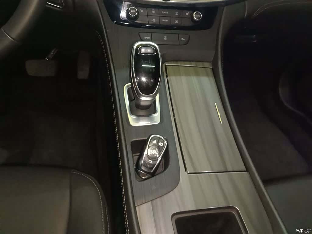 Buick LaCrosse, 2020 14