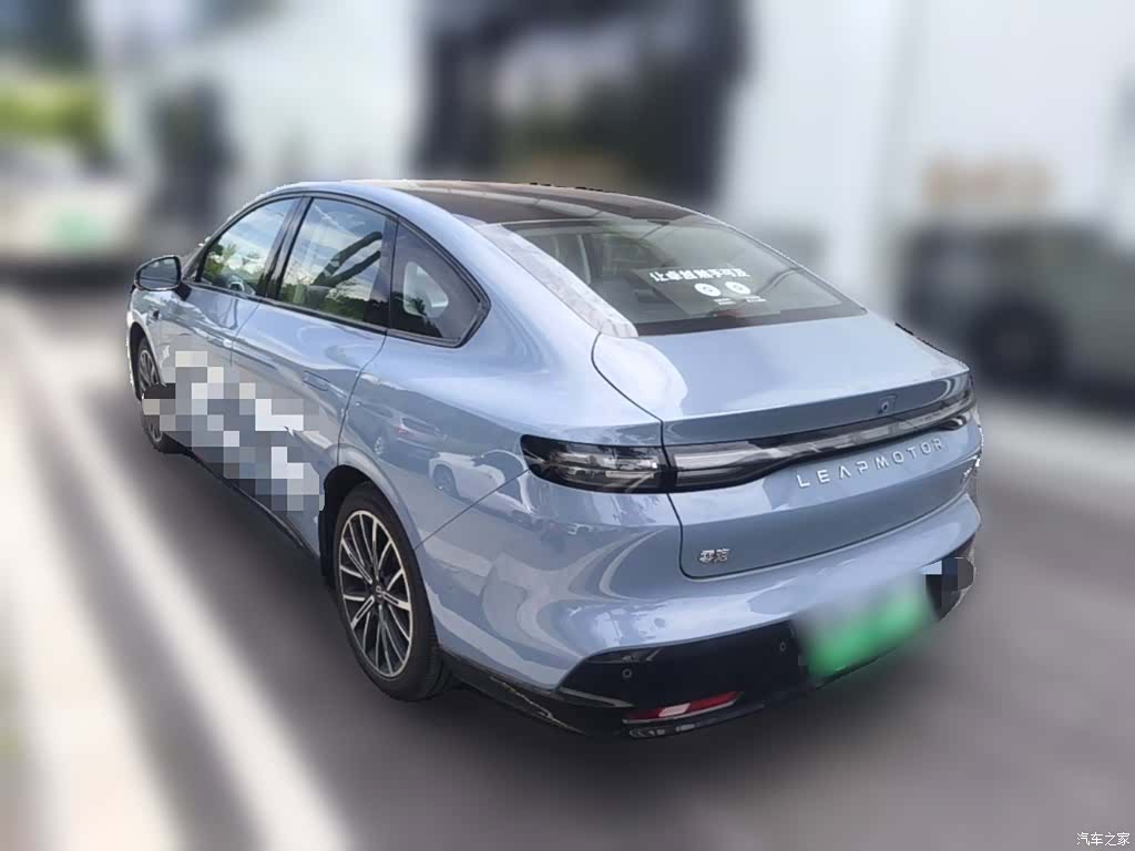 Leapmotor B01, 2025 9