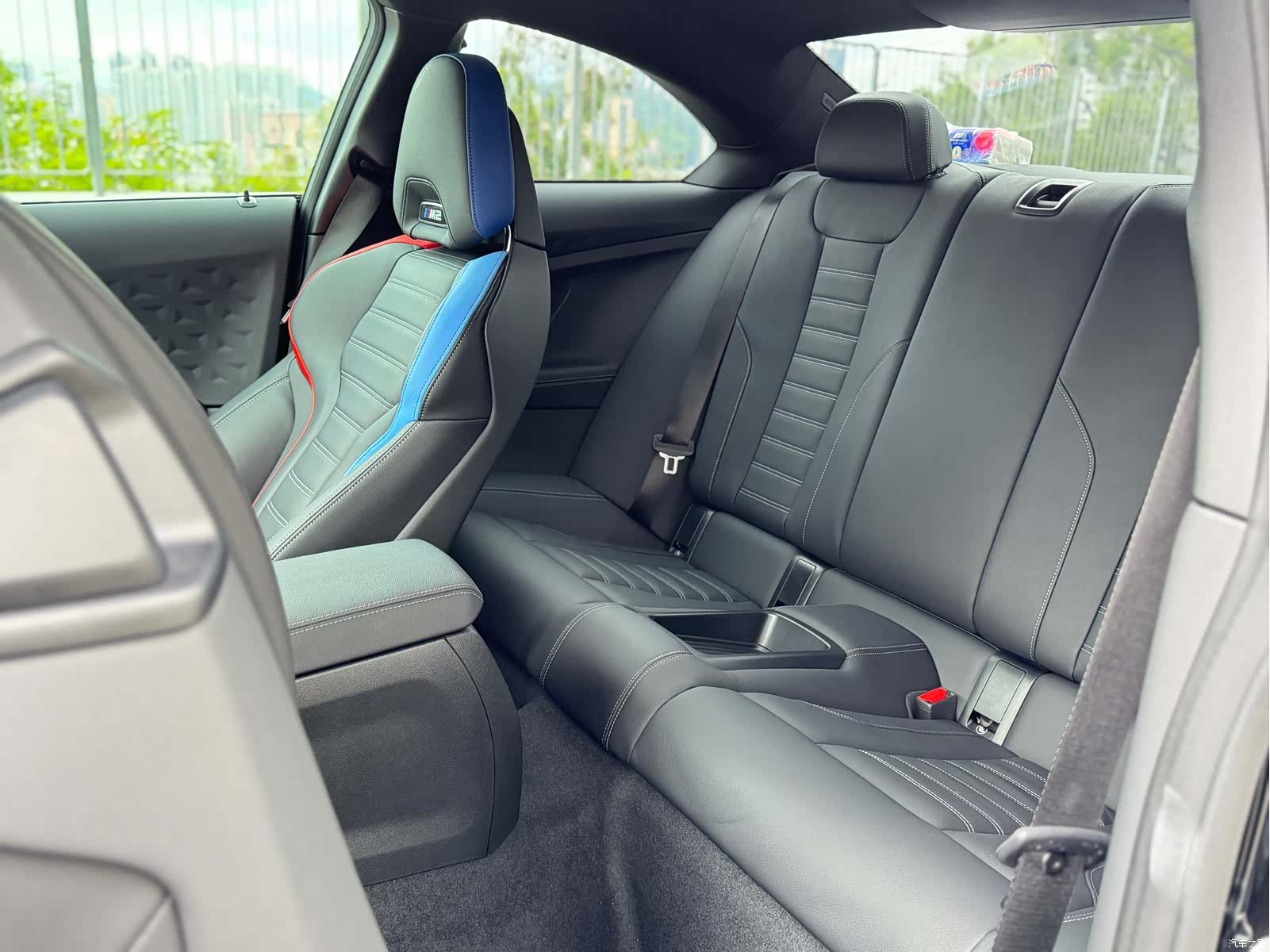 BMW M2, 2025 13