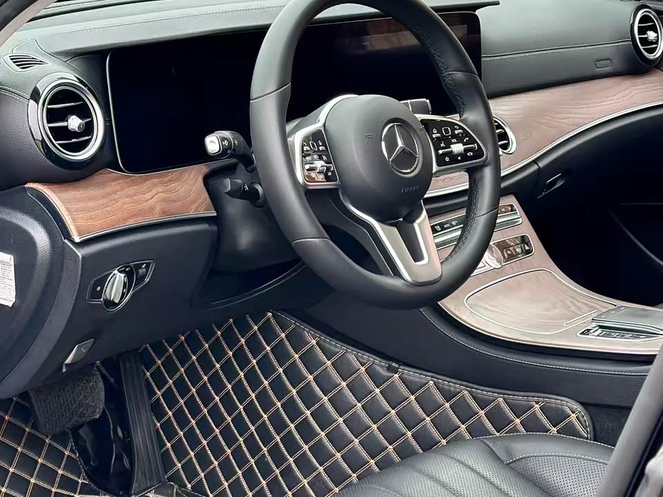 Mercedes-Benz E-class Mercedes-Benz E-class