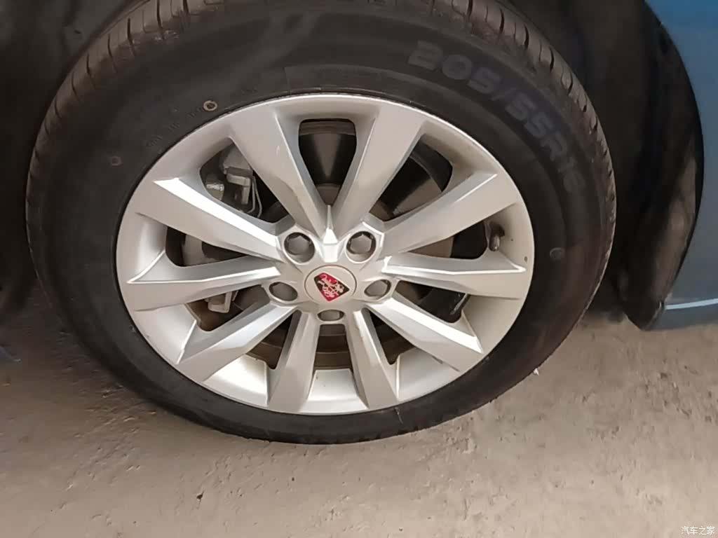 Roewe i6, 2017 23