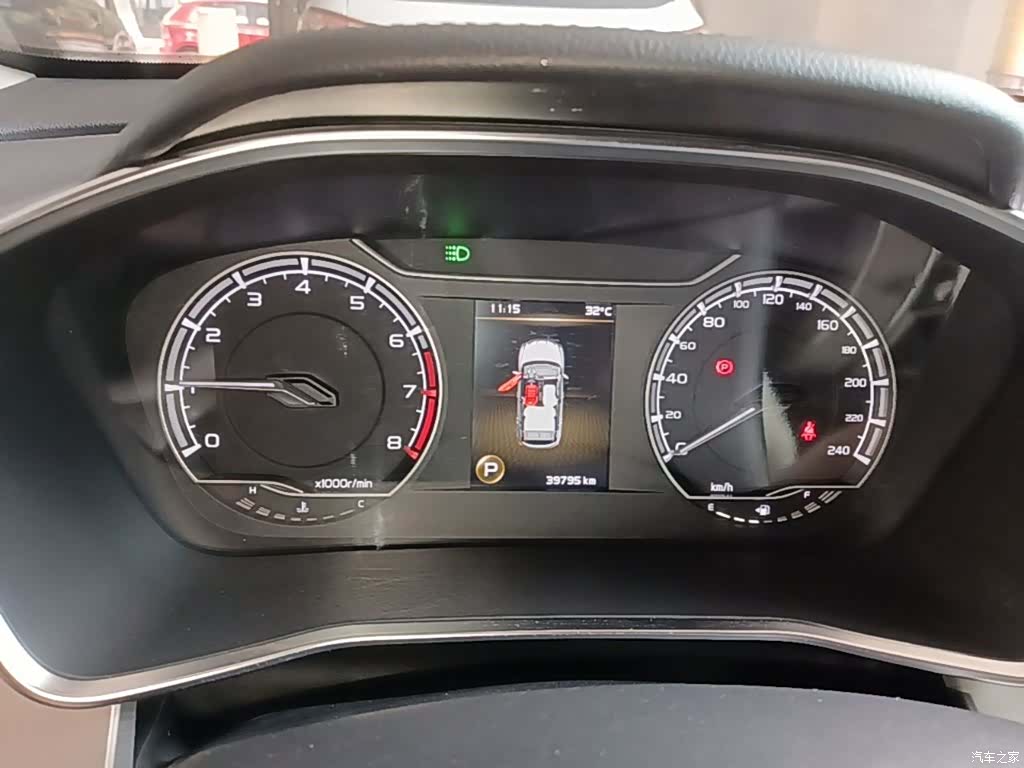 Geely Coolray, 2019 12
