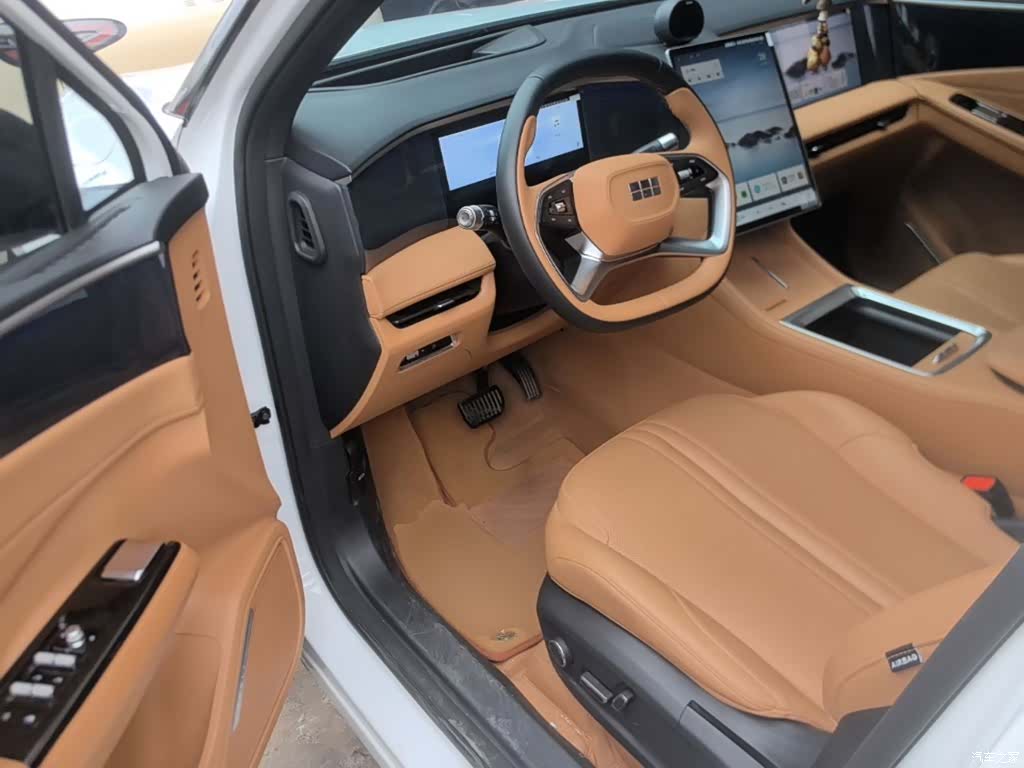 Geely Galaxy L7, 2025 16