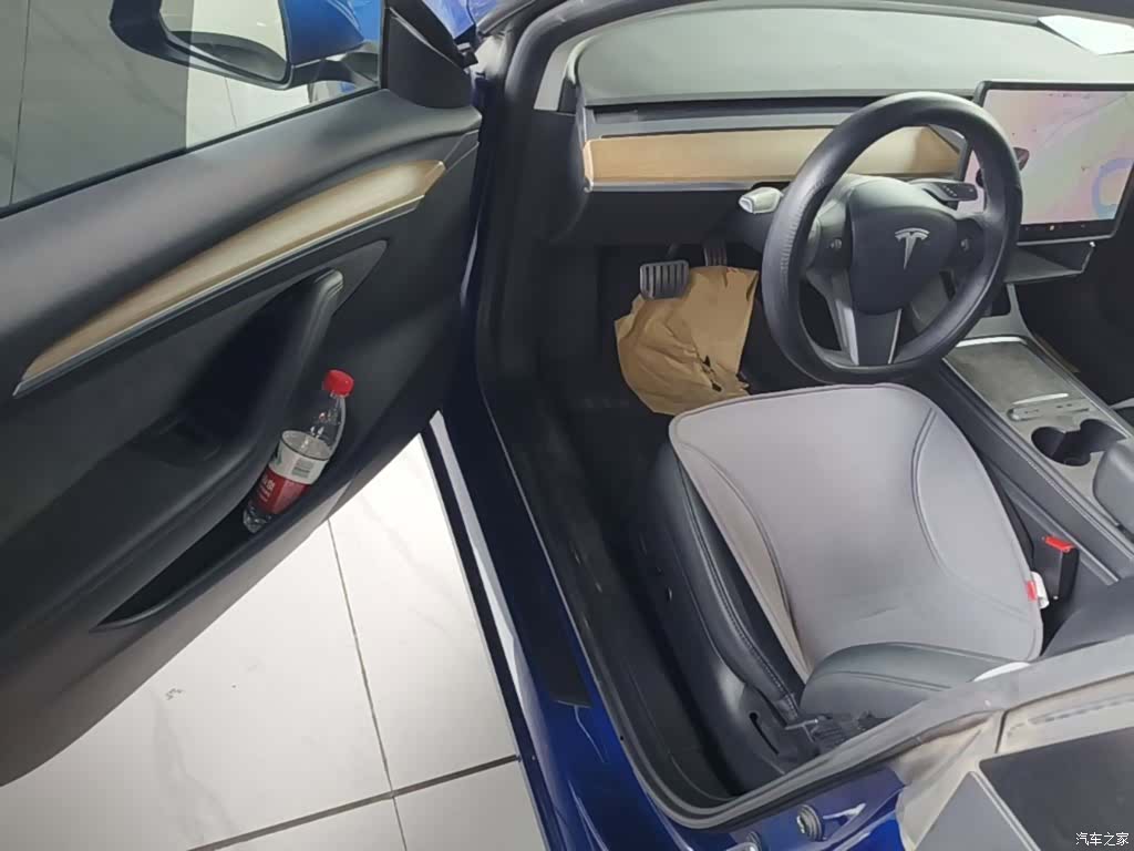 Tesla Model 3, 2021 16