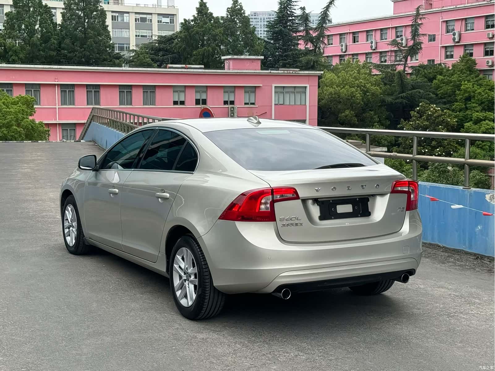 Volvo S60, 2017 4