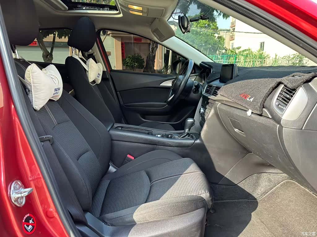 Mazda Mazda3, 2018 17