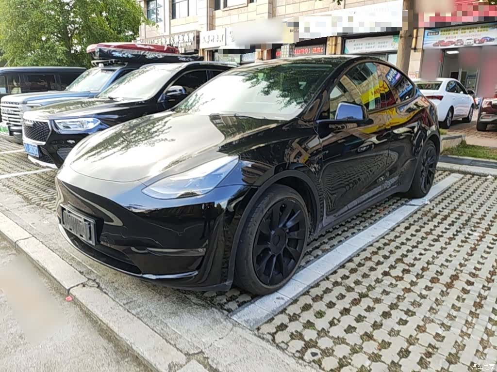 Tesla Model Y, 2021 2