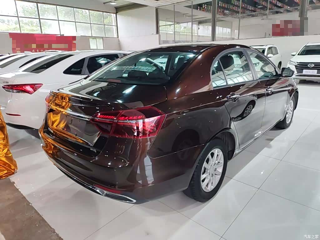 Geely Emgrand, 2021 7