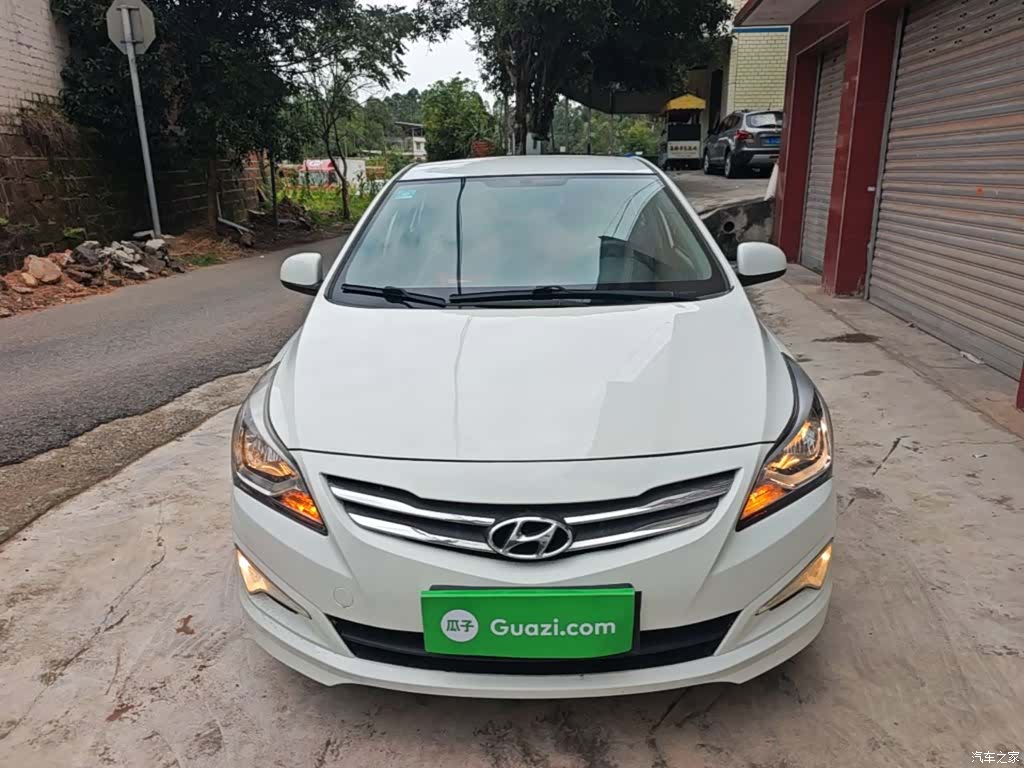 Hyundai GLS, 2016 3