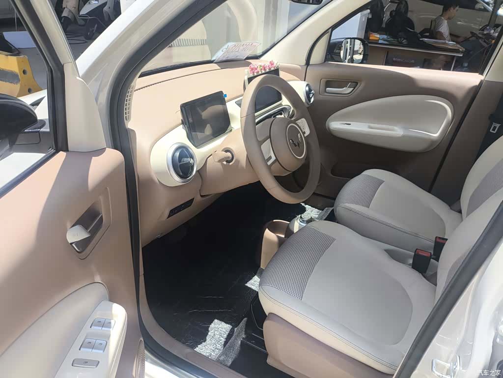 Wuling MINIEV, 2025 14
