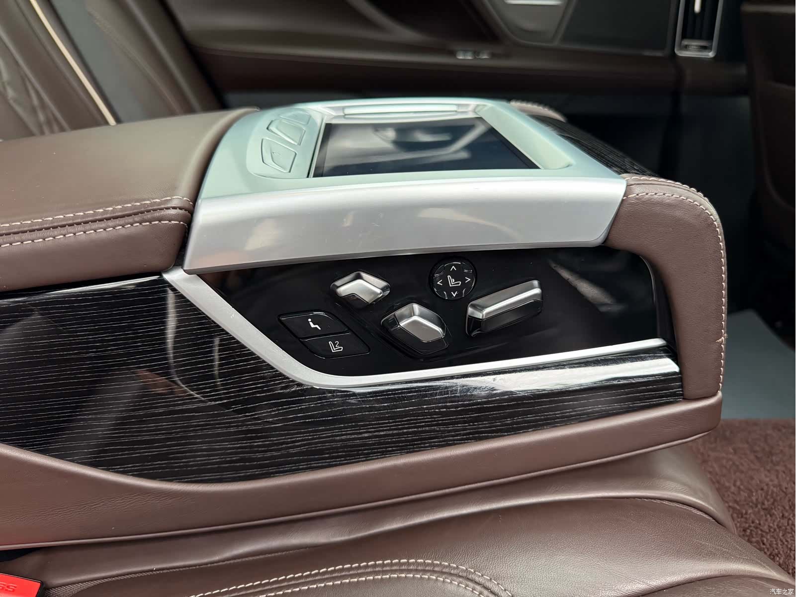 BMW 7 Series, 2020 10