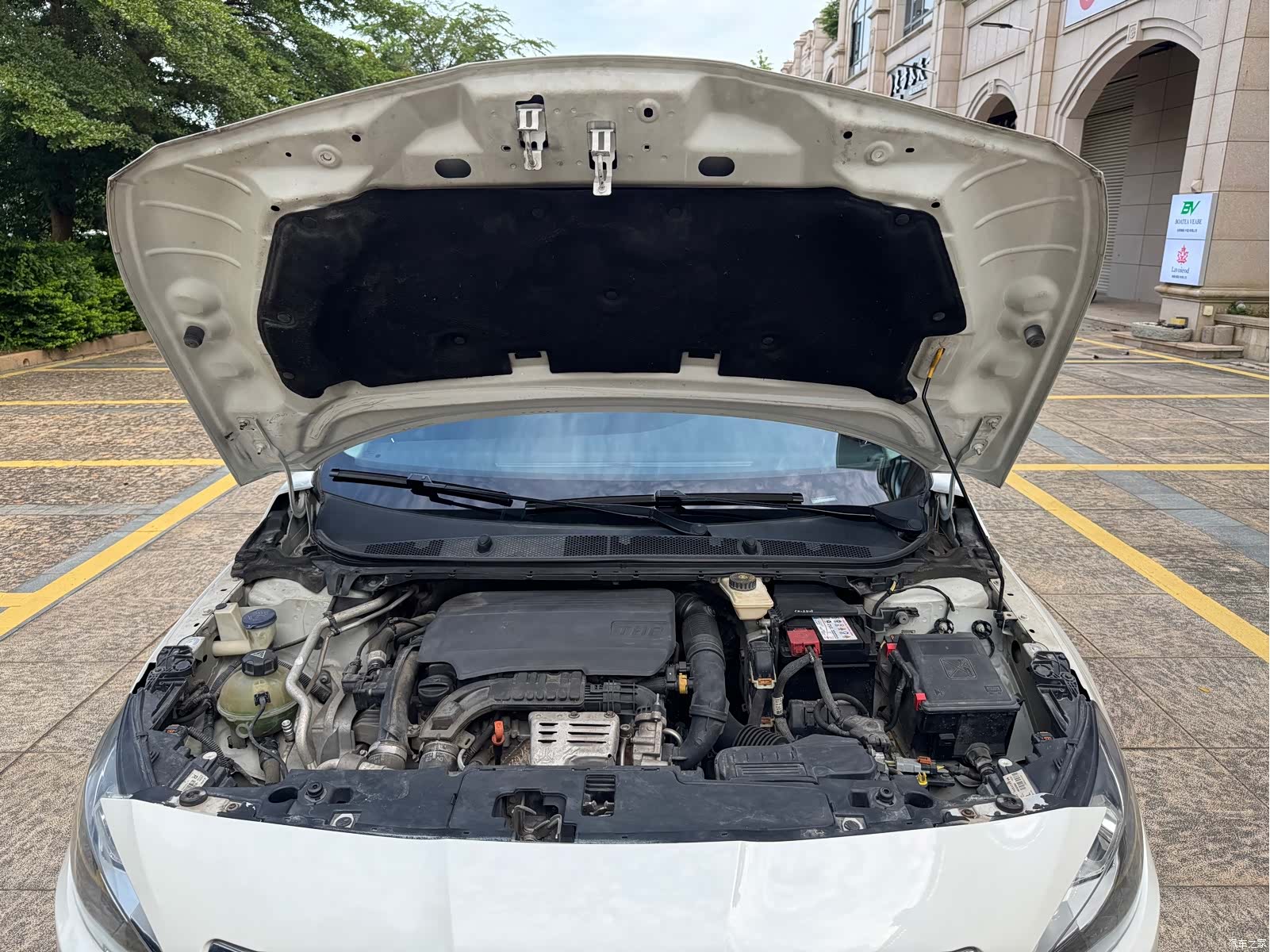 Peugeot 408, 2016 18