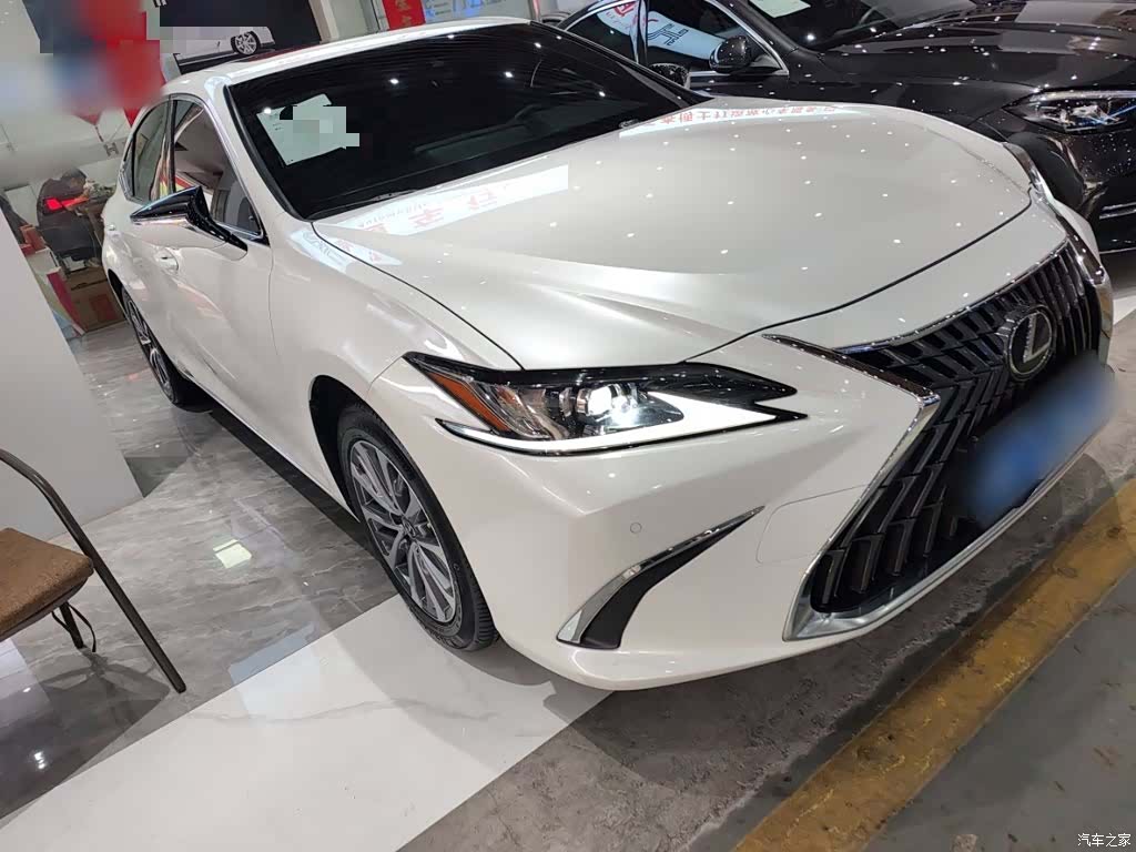 Lexus ES, 2024 22