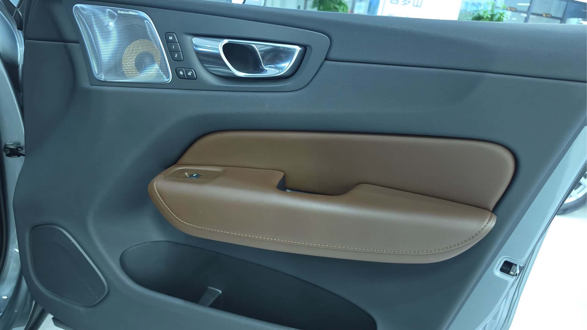 Volvo XC60, 2019 9