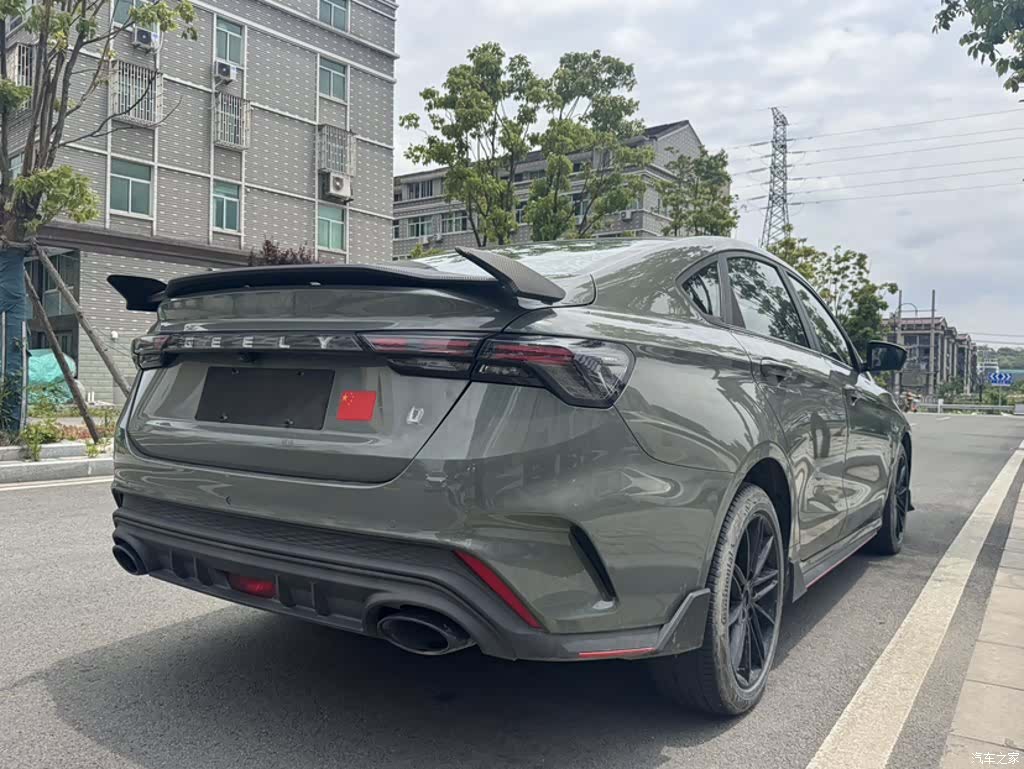 Geely Binray, 2022 19