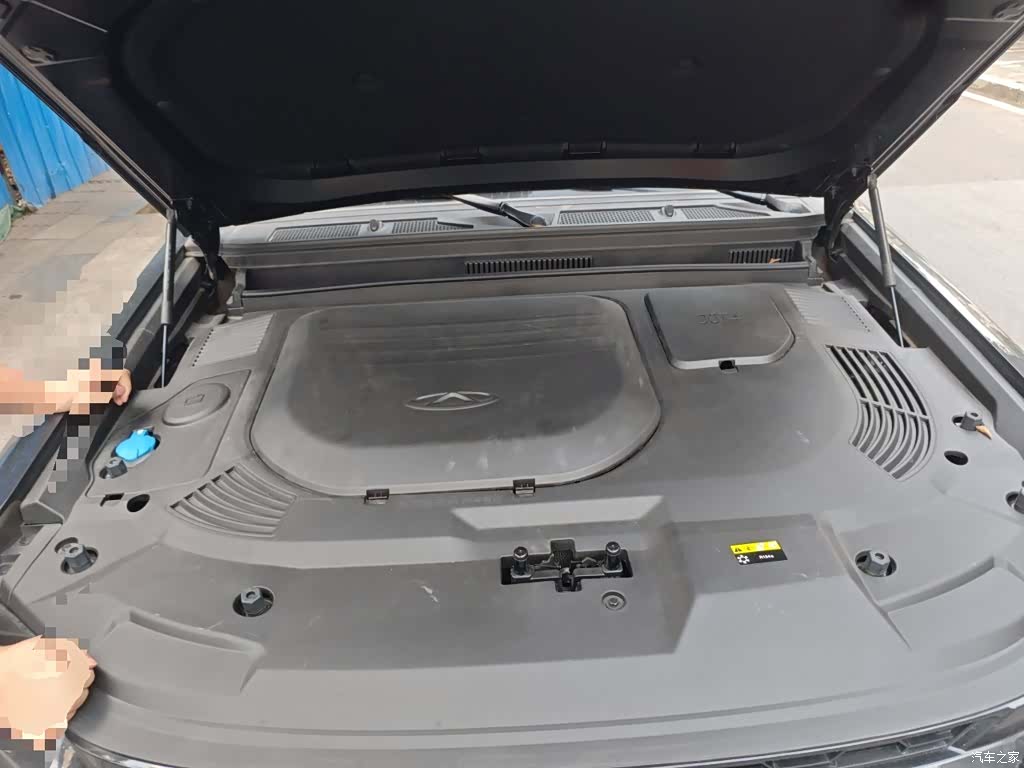 Jetour Traveller, 2024 11