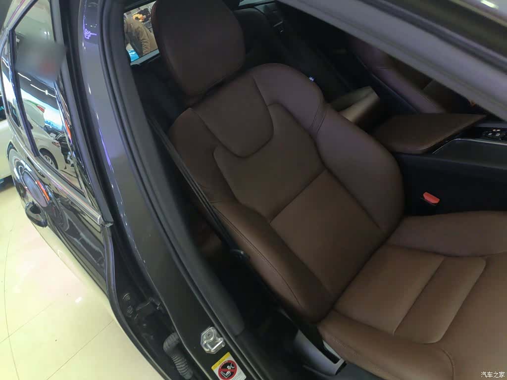 Volvo XC60, 2020 20