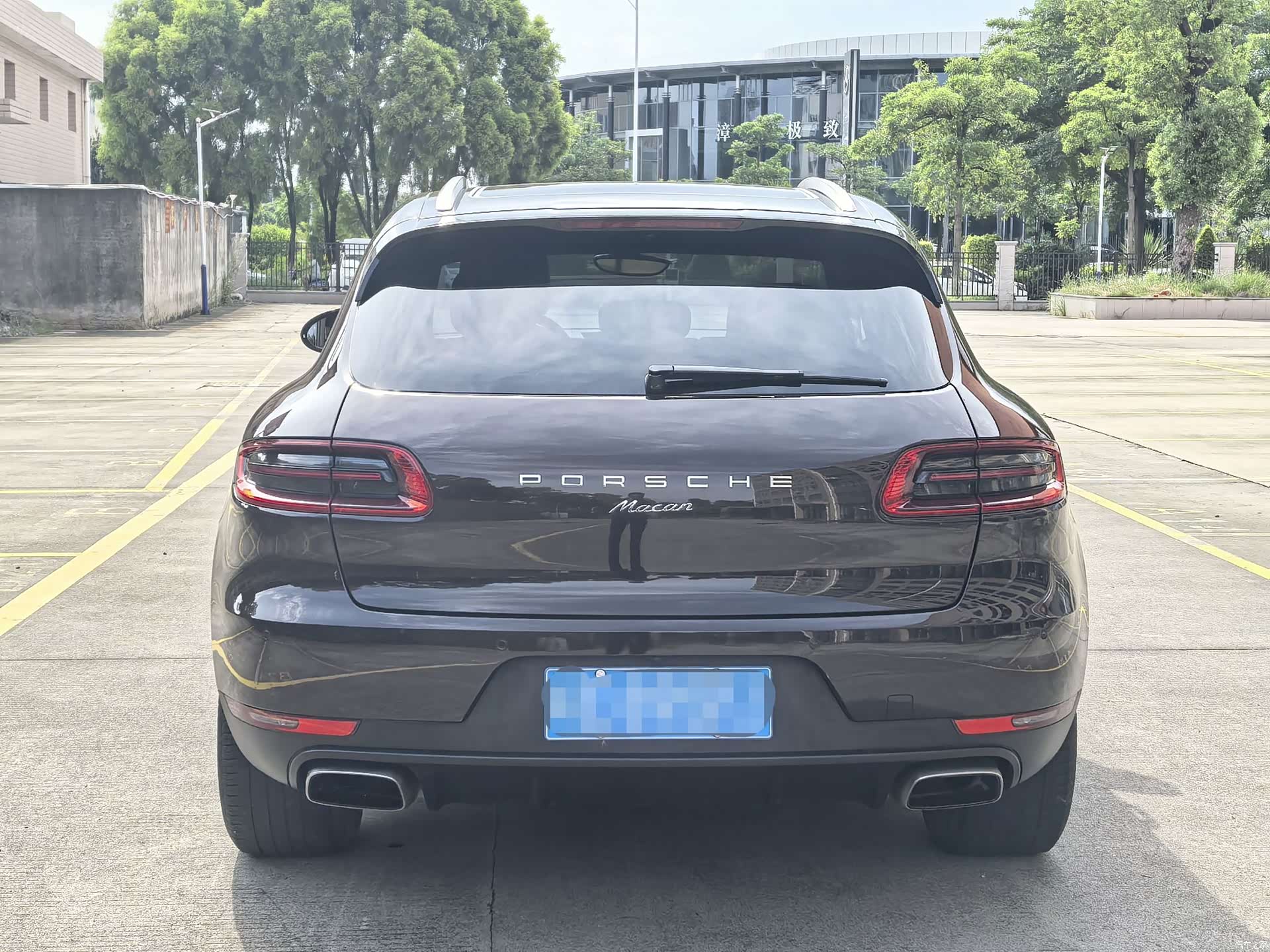Porsche Macan, 2017 все фото