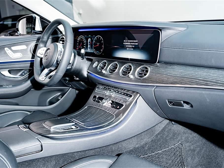 Mercedes-Benz E-class Mercedes-Benz E-class