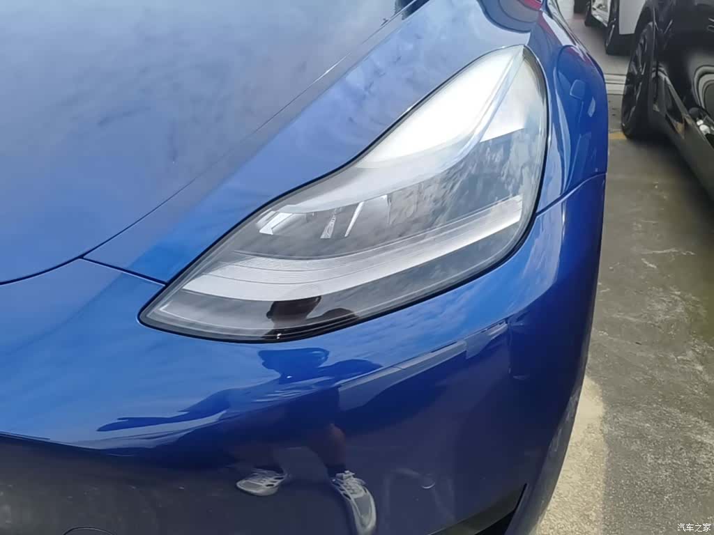 Tesla Model Y, 2022 24