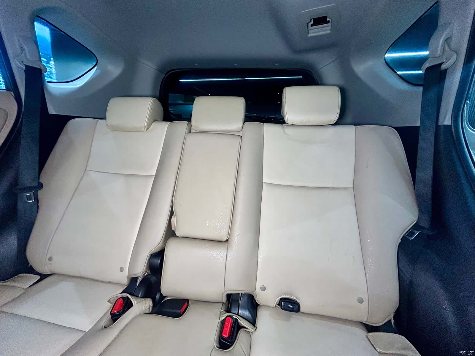 Toyota RAV4, 2016 24