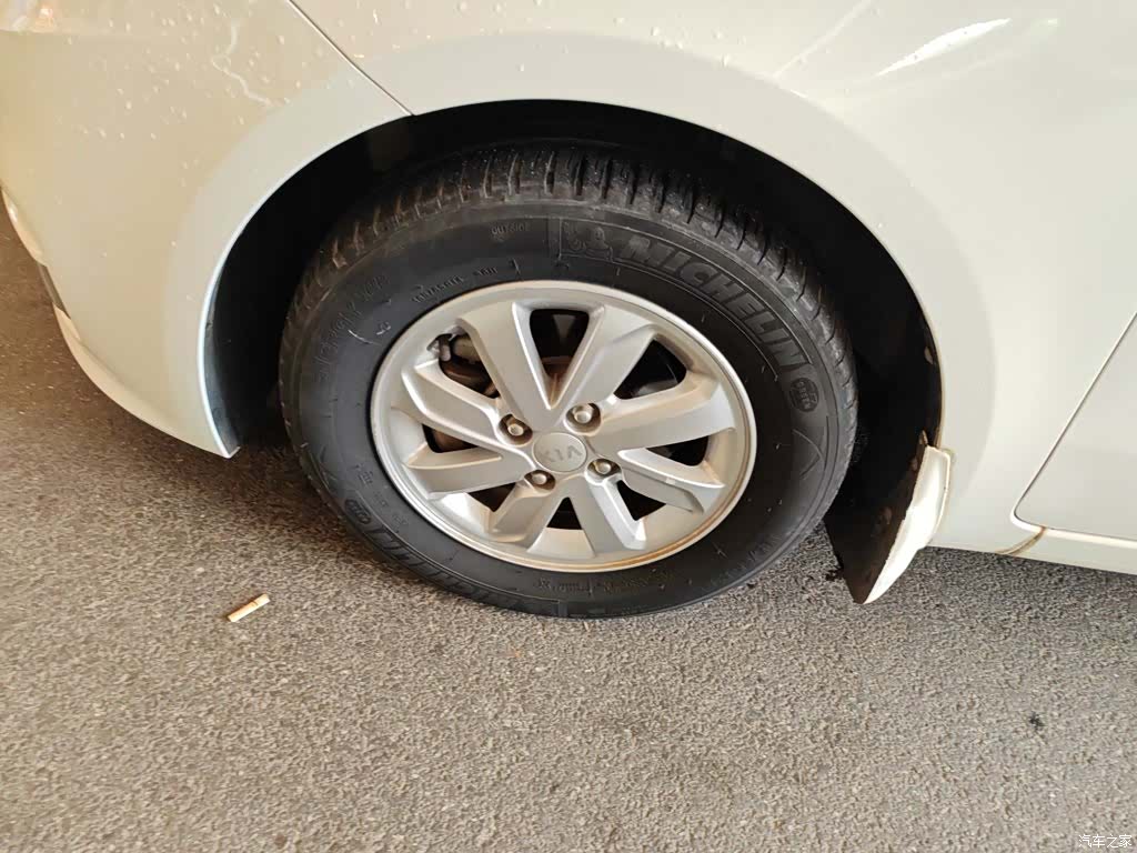 Kia K2, 2015 25
