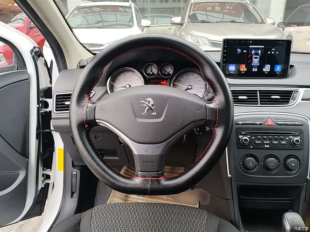 Peugeot 308, 2015 11