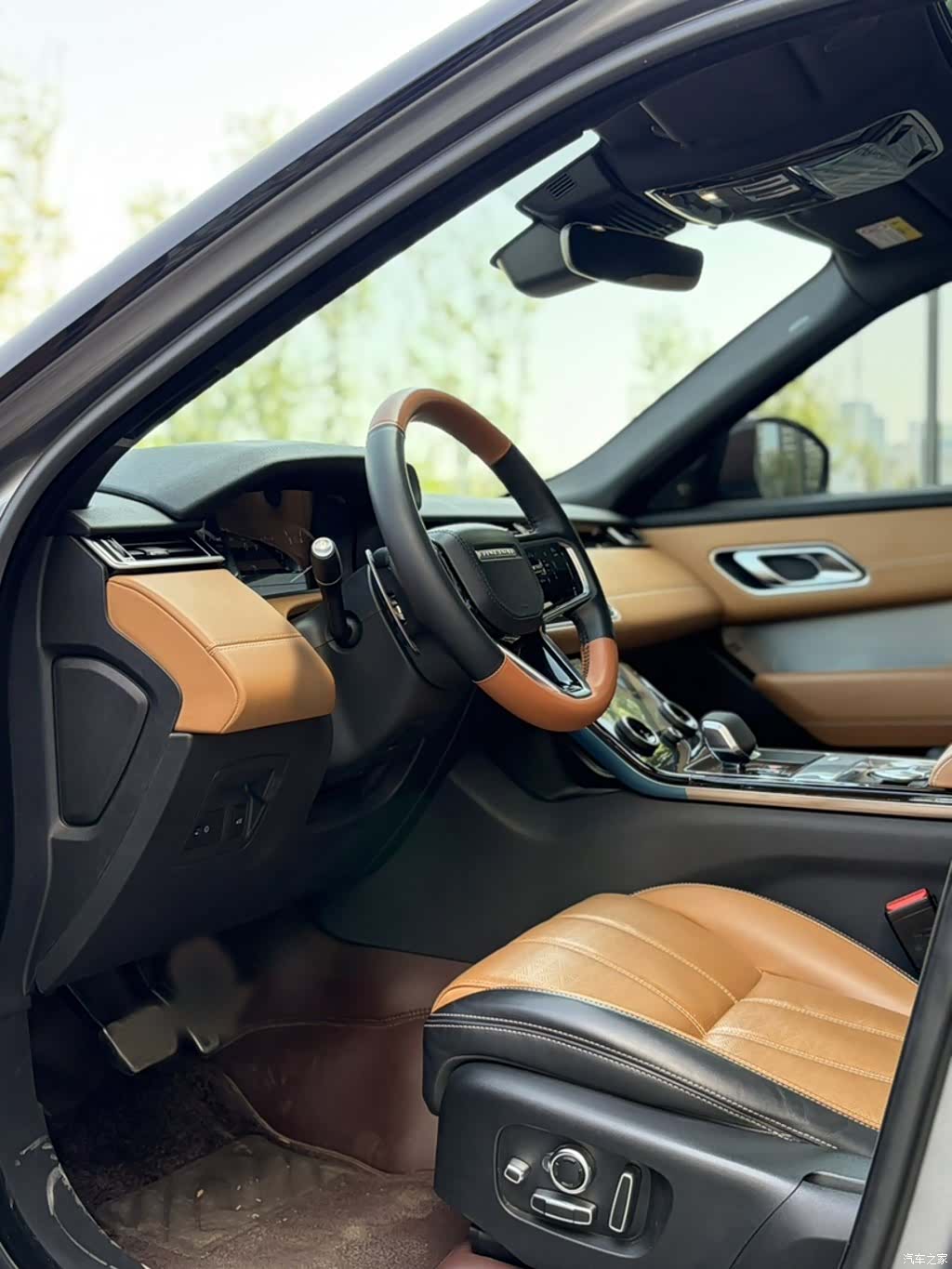 Land Rover Range Rover, 2023 13