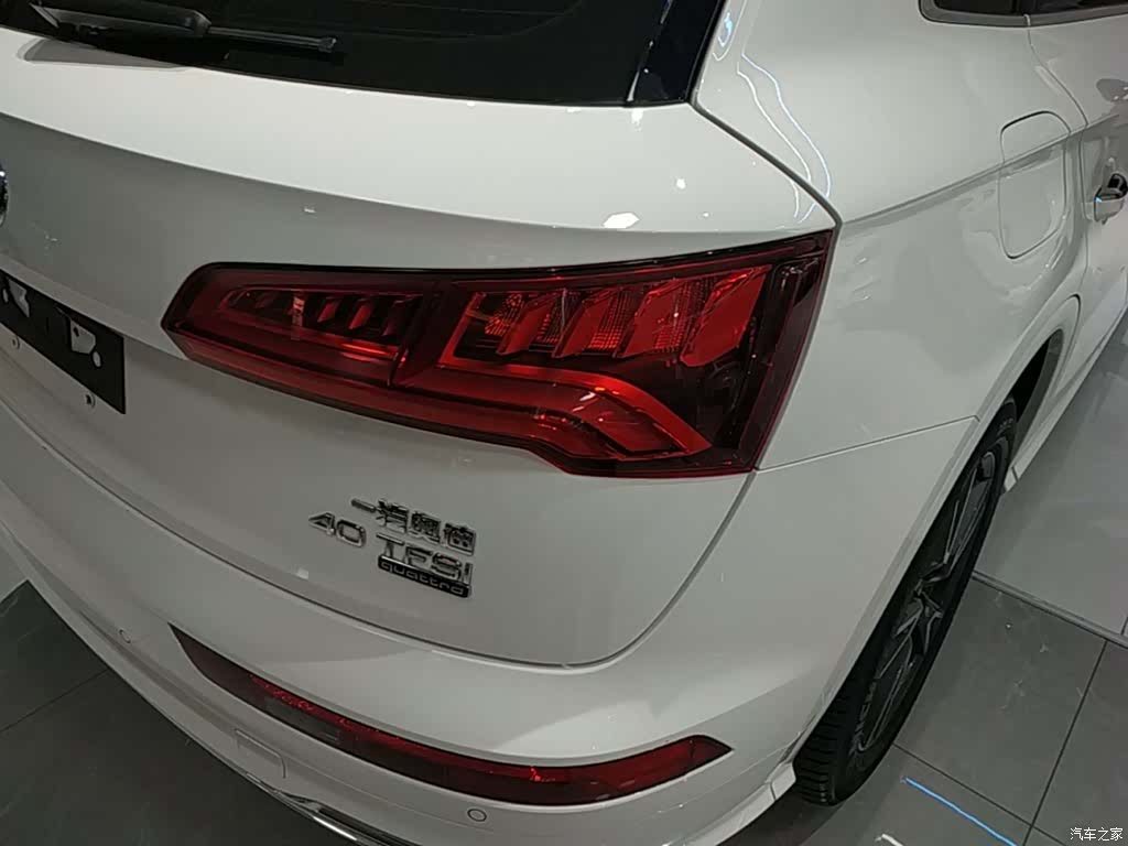 Audi Q5L, 2020 22
